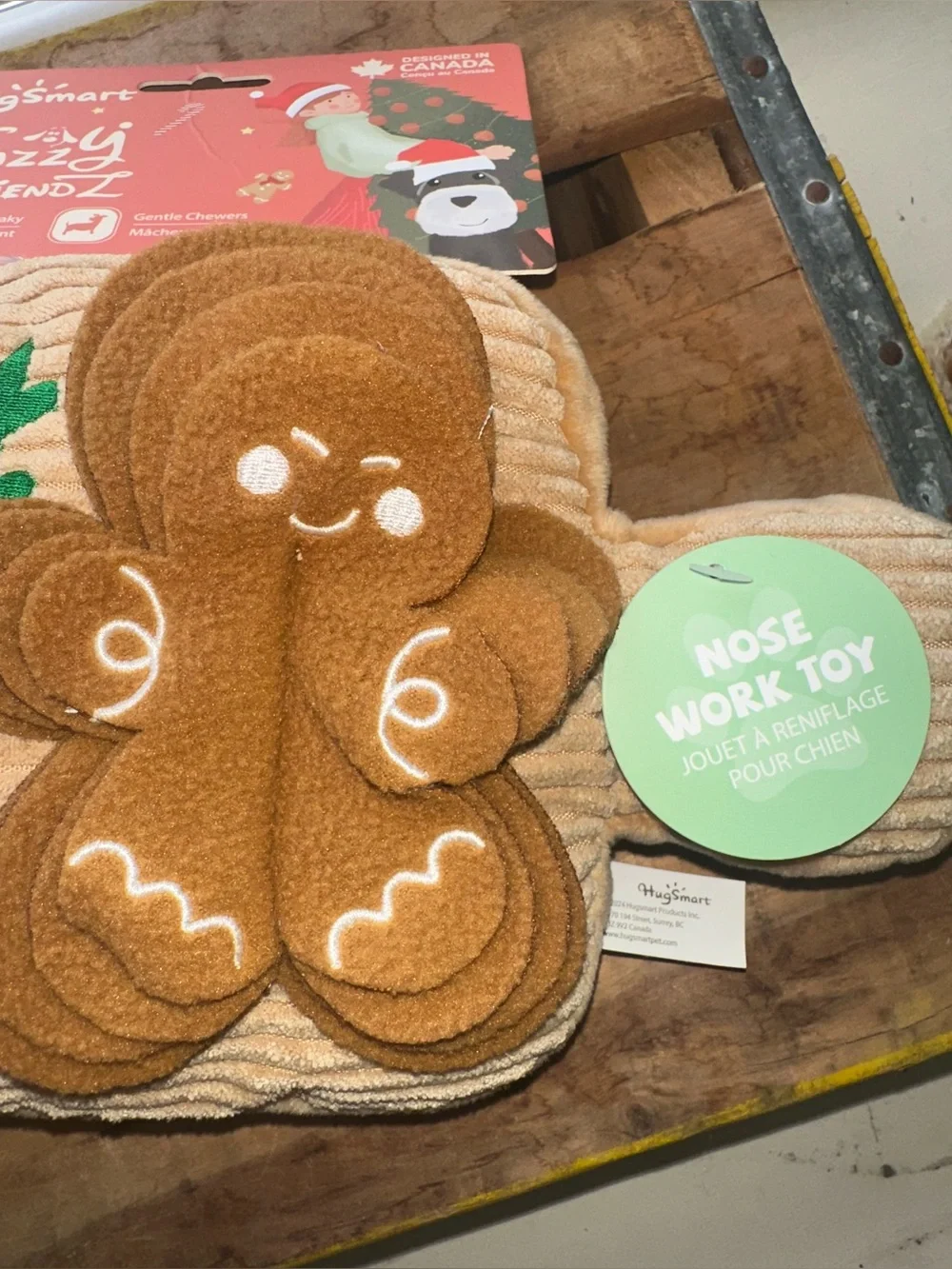HUG SMART HAPPY WOOFMAS COOKIE BOARD (3 Cookies) ~ New